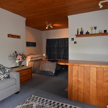 Olivista Bed & Breakfast Masterton Ngoại thất bức ảnh