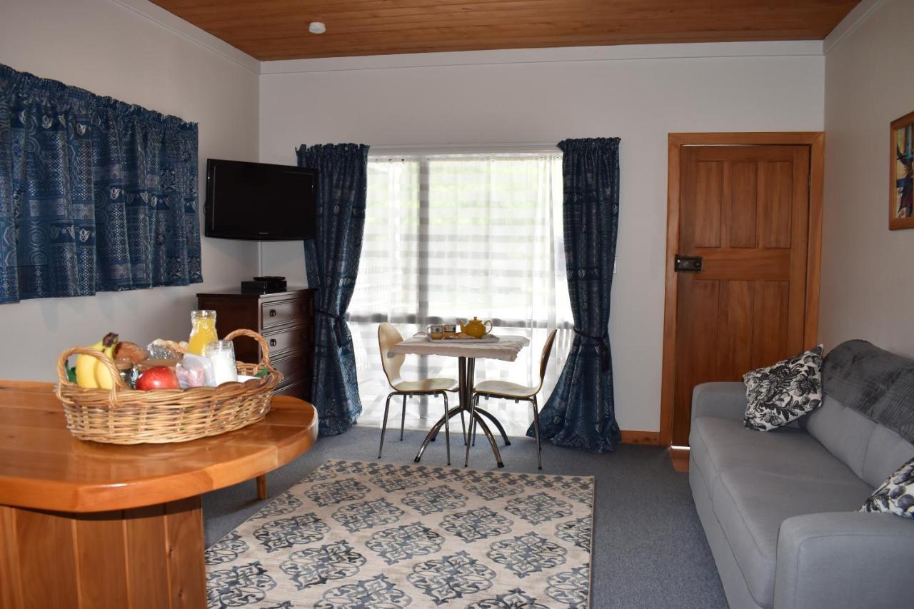 Olivista Bed & Breakfast Masterton Ngoại thất bức ảnh