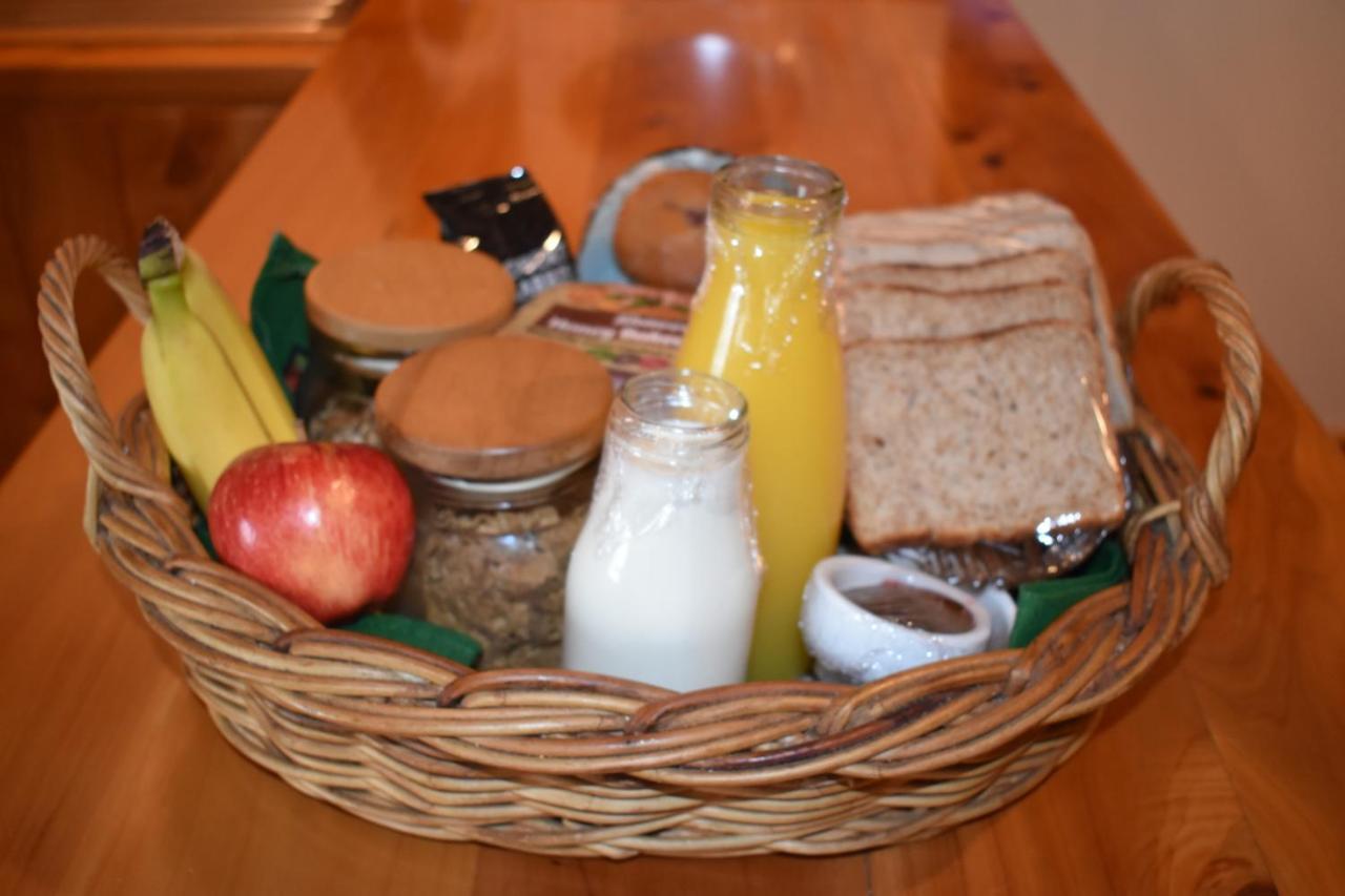 Olivista Bed & Breakfast Masterton Ngoại thất bức ảnh